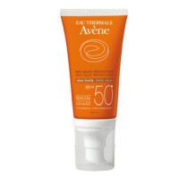 AVENE CREMA SOL COLOREAD 50+